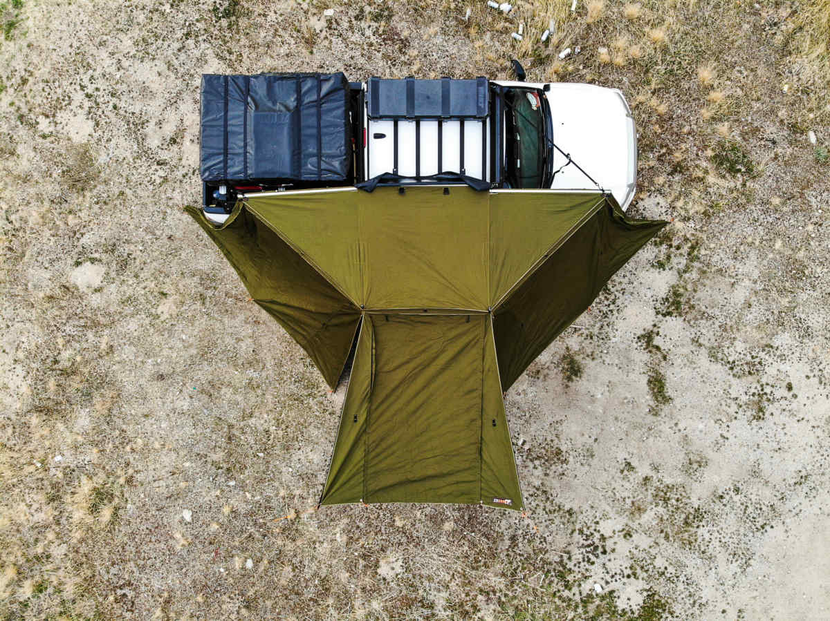 Peregrine 180R Awning + Bracket Kit 2